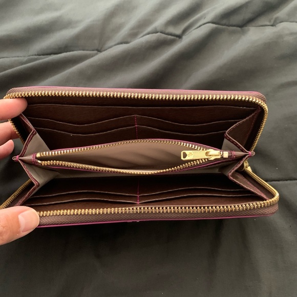 Ralph Lauren wallet - Picture 2 of 2